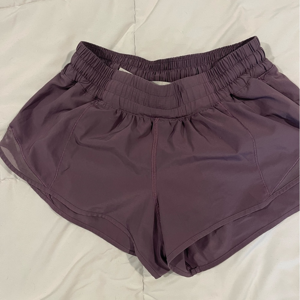 Iululemon hotty hot short